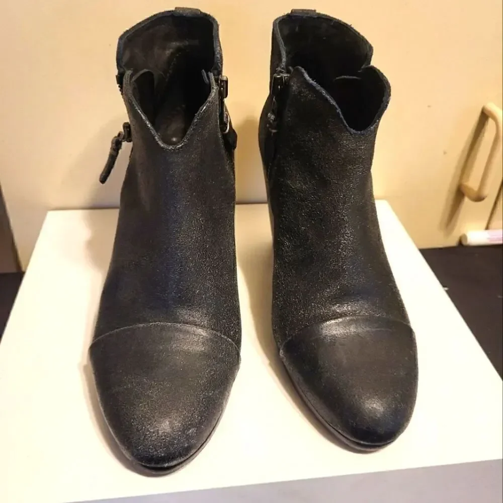 Rag & Bone Margot Black Distressed Leather Side Zip Ankle Boots sz.7/37 Ret.$495